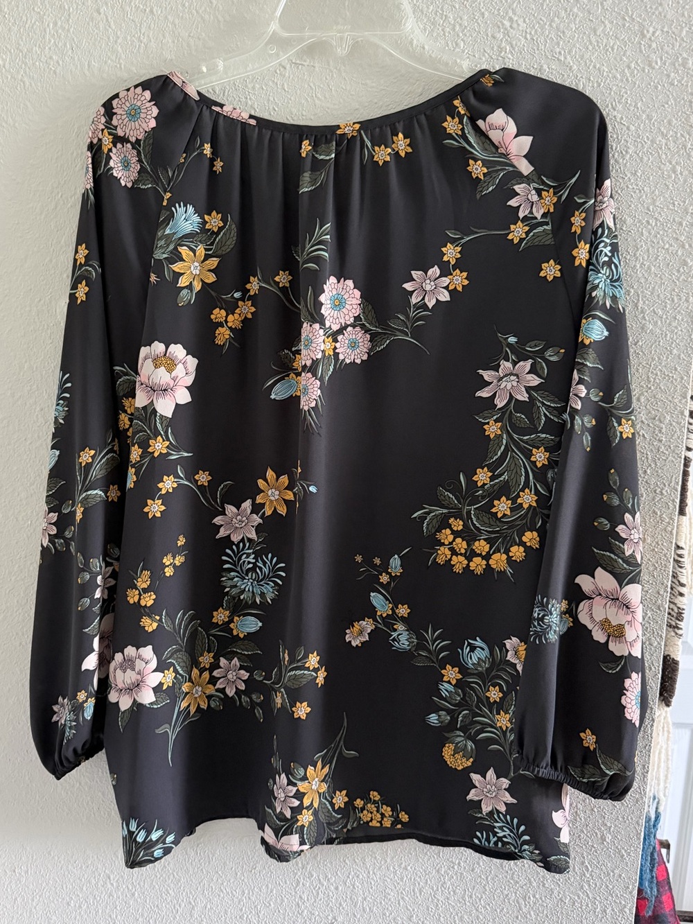 LOFT Black Floral Tie-Neck Blouse - Picture 5 of 9